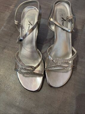 Annie Silver Rhinestone Strappy Sandals